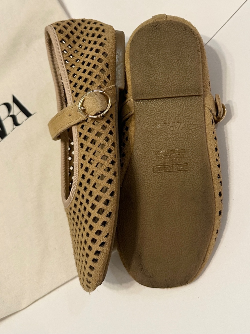 EUC ZARA Girls Tan Ballet Flats in Size 12 - Picture 6 of 7